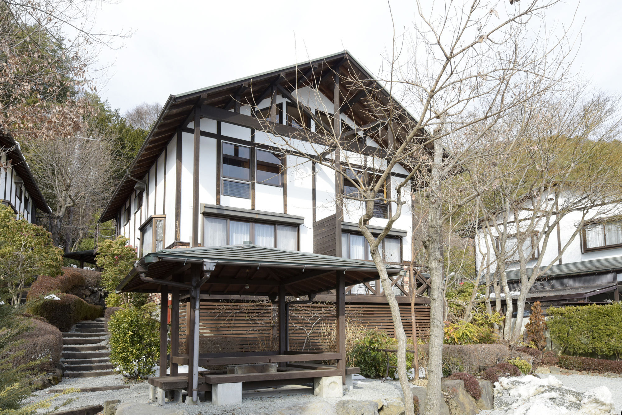 פוג'יקאוואגוצ'יקו Kawaguchiko Country Cottage Ban מראה חיצוני תמונה