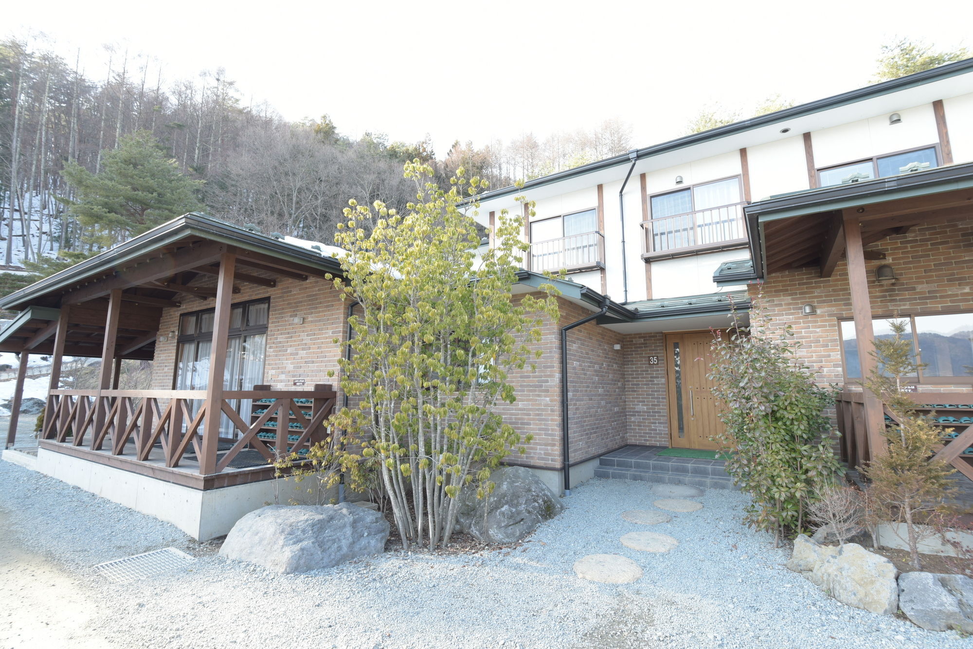 פוג'יקאוואגוצ'יקו Kawaguchiko Country Cottage Ban מראה חיצוני תמונה