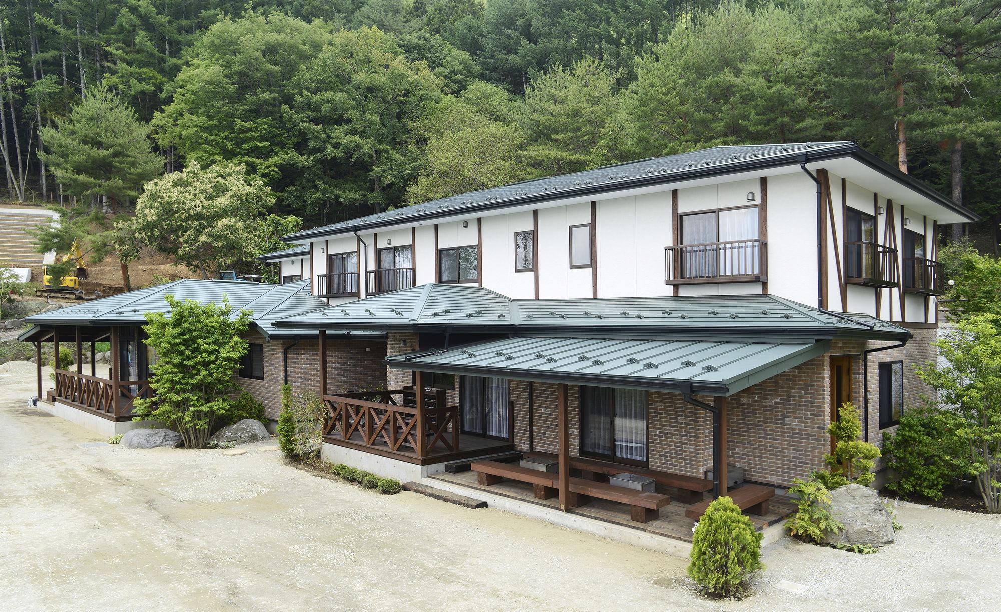 פוג'יקאוואגוצ'יקו Kawaguchiko Country Cottage Ban מראה חיצוני תמונה